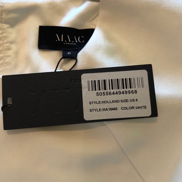 Great fun in your unique designer dress - Picture 3 of 4